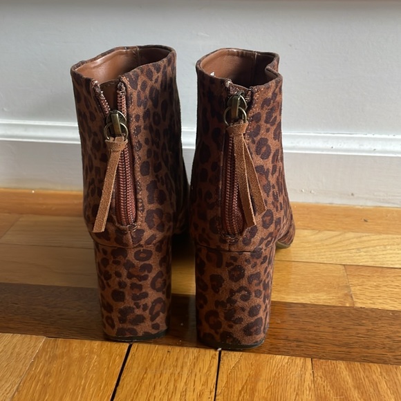 LOFT Leopard print boots! Cute!! Hate to see these go! - Picture 4 of 6